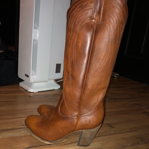 Frye boots - Picture 2 of 3